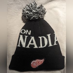 Molson Canadian Black NHL Detroit Red Wings Beanie